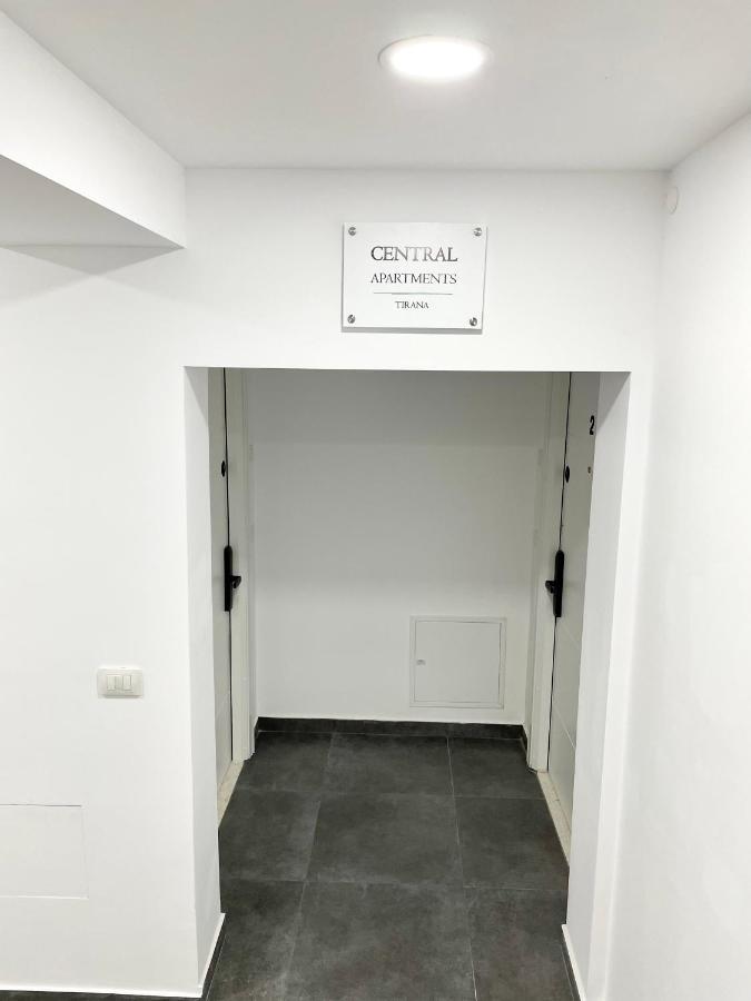 Central Studio Apartment 1, Tiranë Luaran gambar