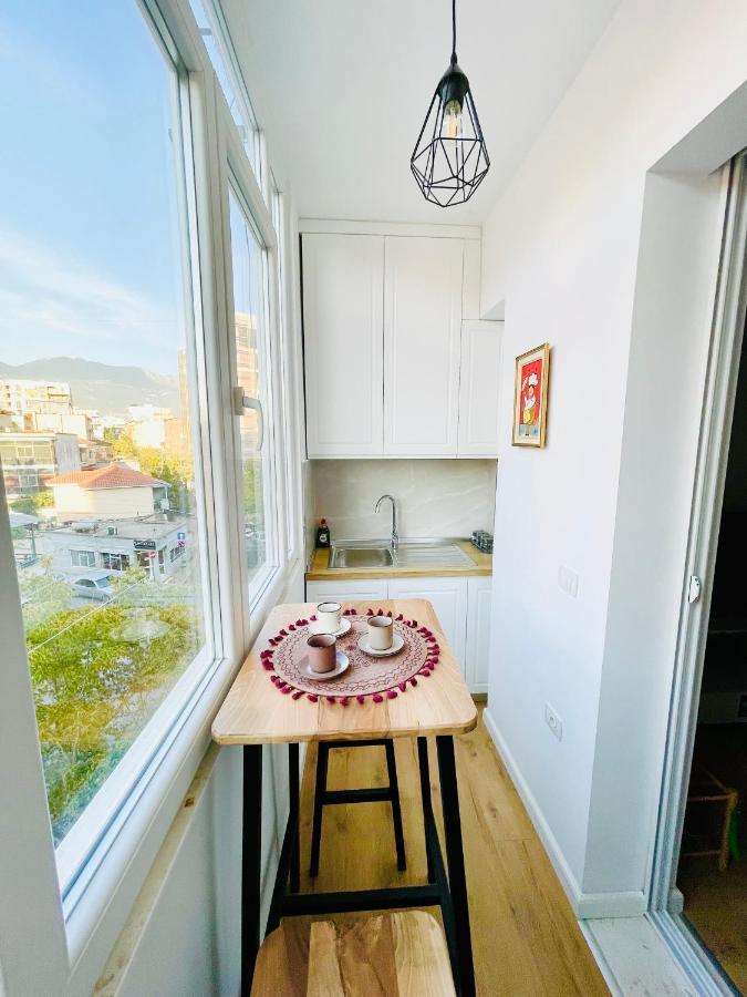 Central Studio Apartment 1, Tiranë Luaran gambar