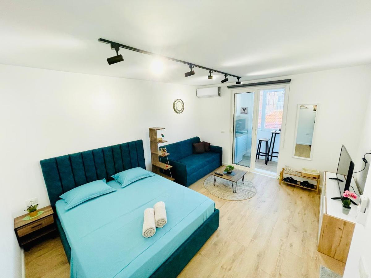 Central Studio Apartment 1, Tiranë Luaran gambar