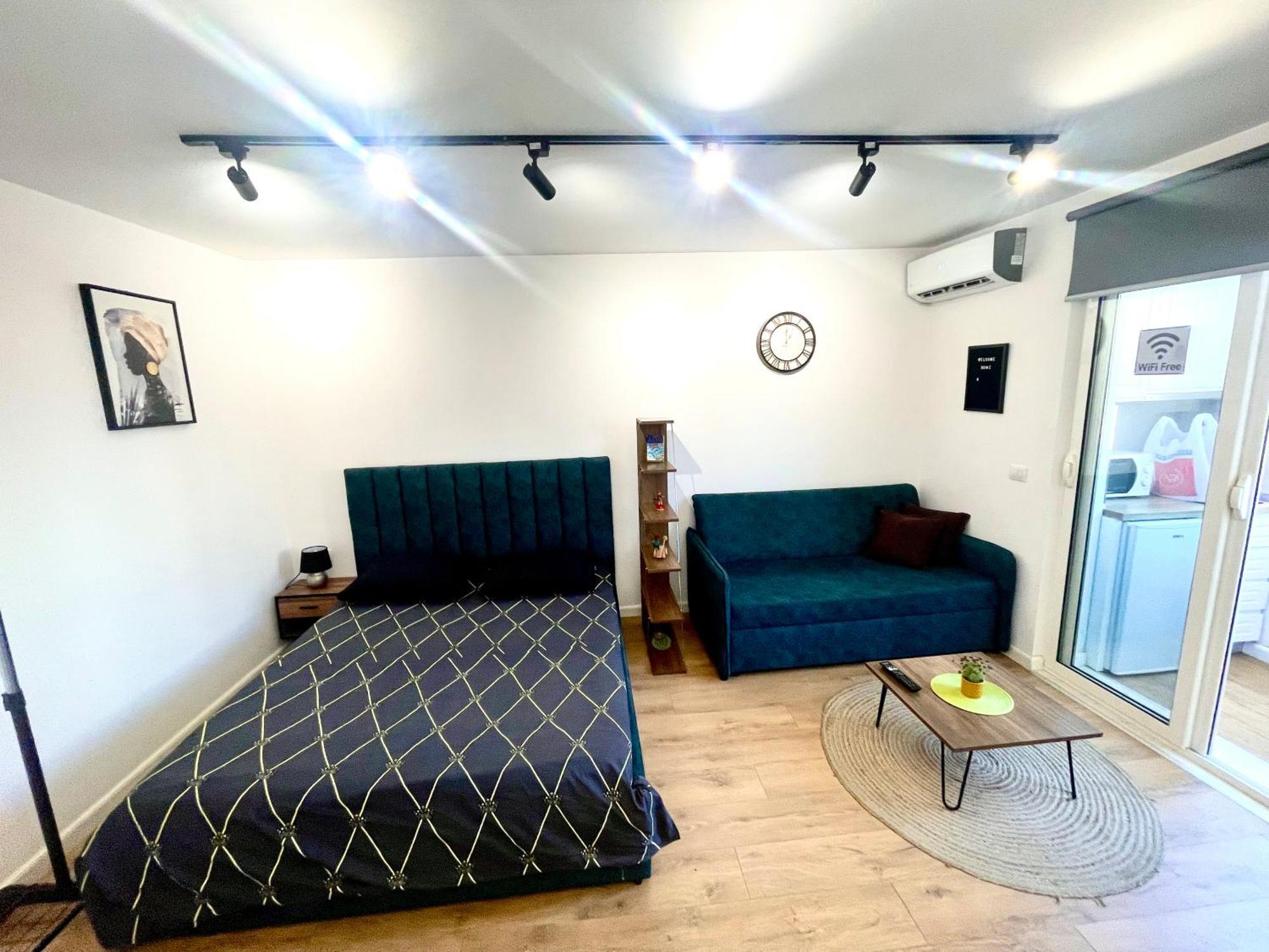 Central Studio Apartment 1, Tiranë Luaran gambar